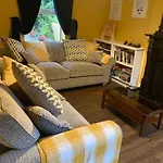 Village House, Finuge, County Kerry Hébergement de vacances *