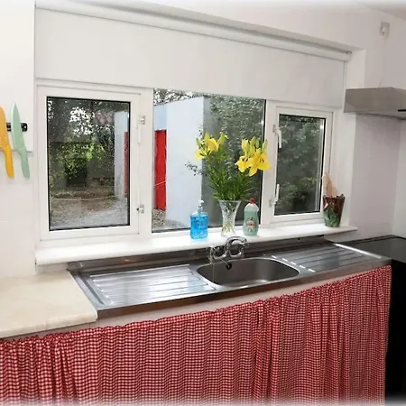 Village House, Finuge, County Kerry Fionnuig